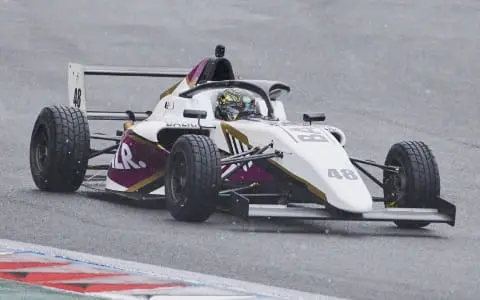 モータースポーツ事業