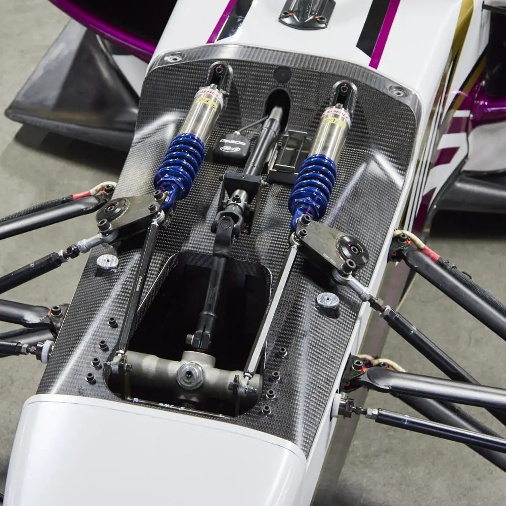 プッシュロッド式ダブルウィッシュボーン